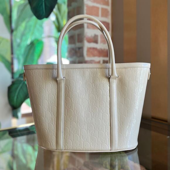 CHRISTIAN DIOR Dior Oblique Embossed Patent Leather Shopper Tote - Picture 1 of 16